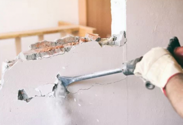 xây nhà làm nứt tường
