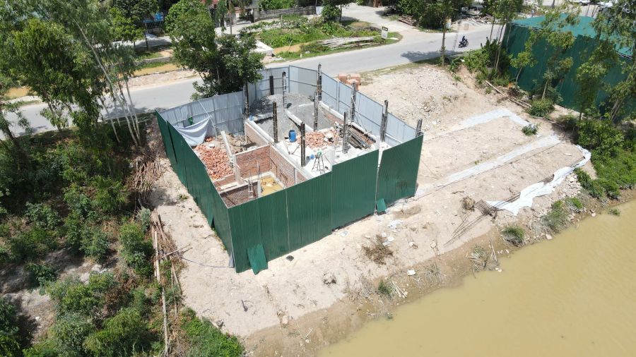 xây dựng lấn đất công