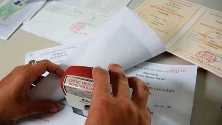 giấy ủy quyền nhận tiền công chứng hay chứng thực