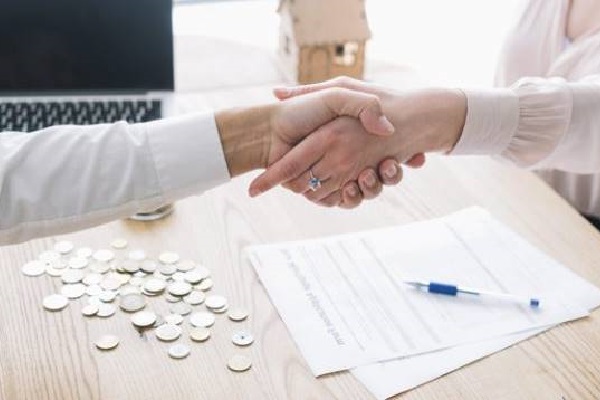 chia thừa kế có người vắng mặt