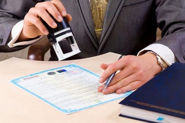 Công chứng bản dịch: Khi nào cần, ai có thể thực hiện?