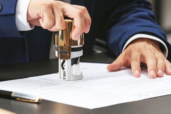 Giấy ủy quyền công chứng: "Con dao hai lưỡi" nếu không cẩn thận