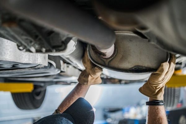 Kiểm tra hệ thống xả và khí thải