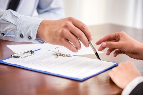 Mua bán tài sản là thiết bị cân điện tử