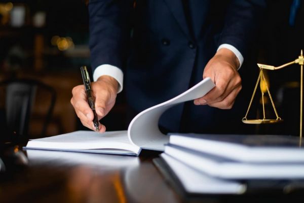 Tài sản trong trường hợp xác định quyền trong quan hệ đại diện