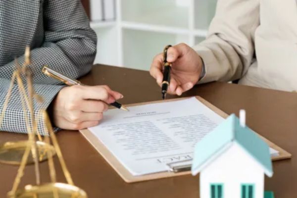 Bán nhà của người mất năng lực hành vi dân sự: Thủ tục pháp lý