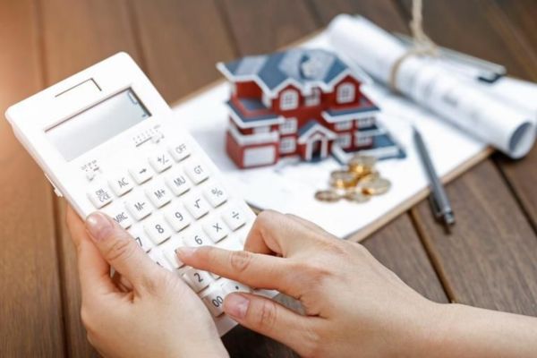 Bán nhà đang thế chấp: Quy trình pháp lý và cách xử lý khoản vay